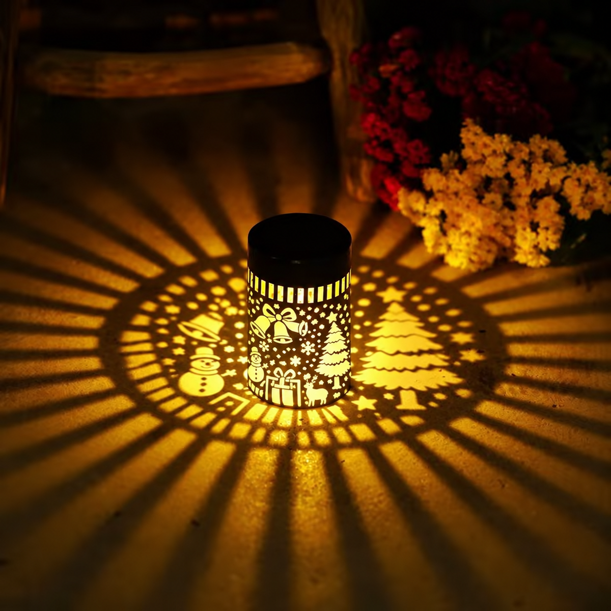 Taluxa™ Christmas Decorative Solar Projection Light, IP65 Waterproof